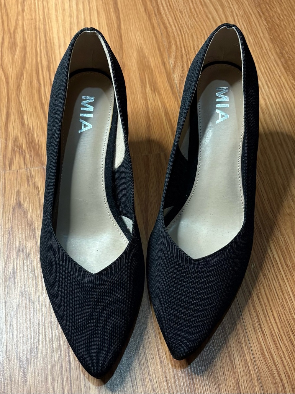 MIA Women's Black Pointed Toe Kitten Heel Pumps